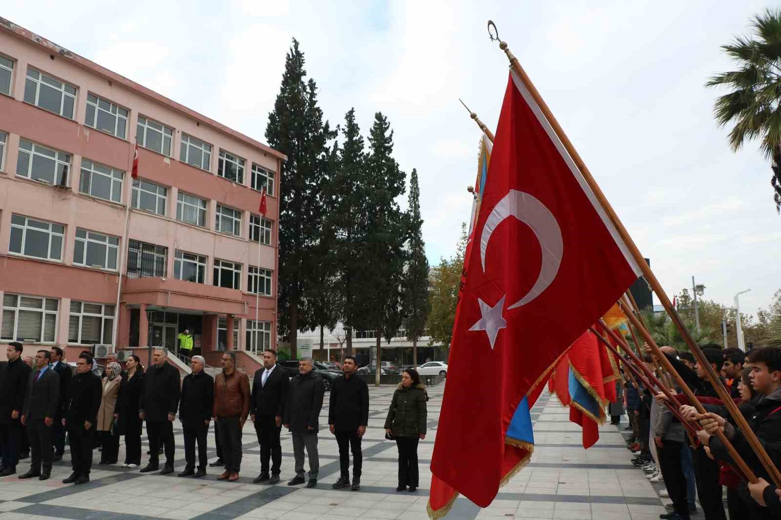 Sarıgöl’de Öğretmenler Günü kutlandı
