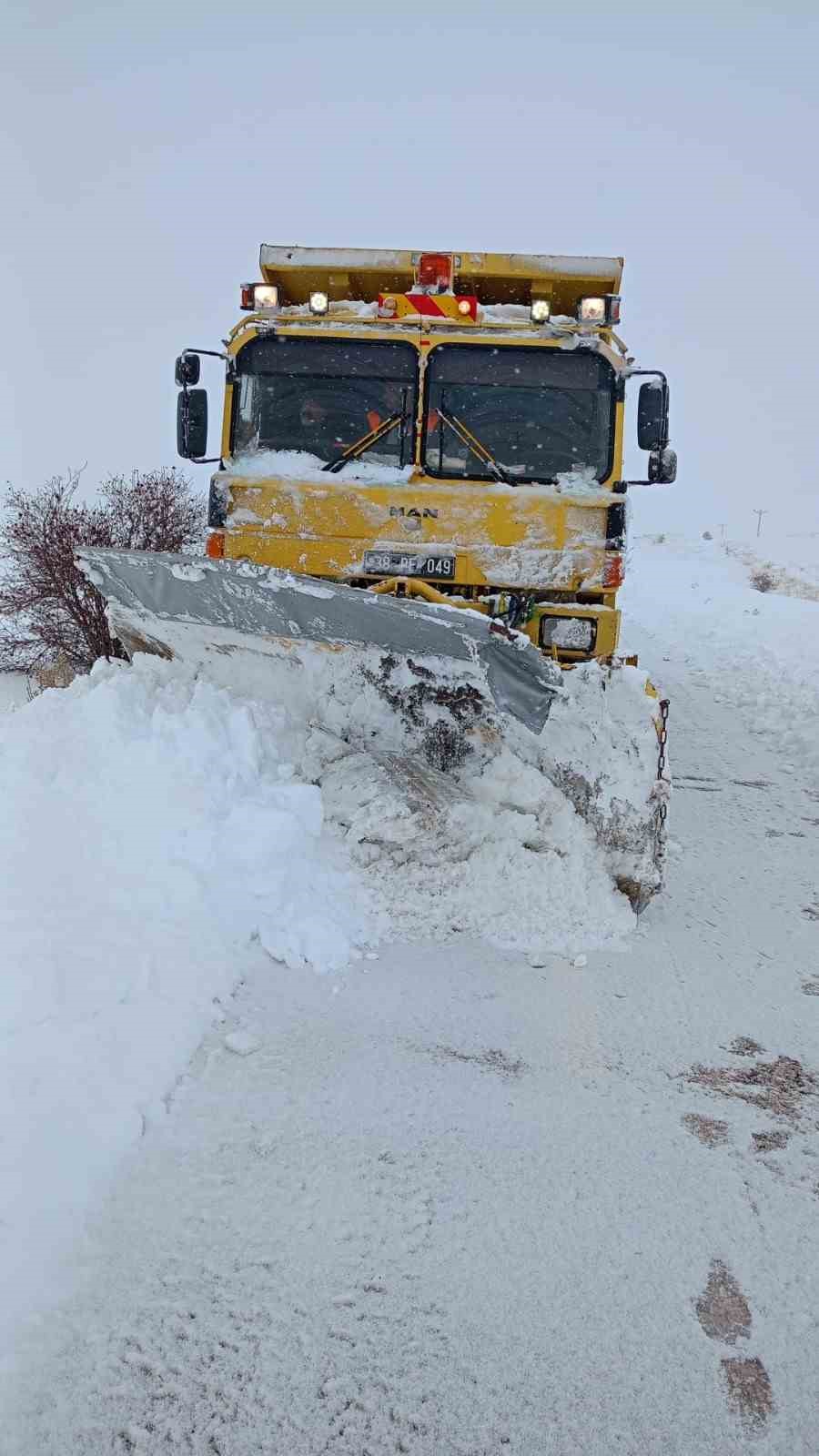 Büyükşehir’in ulaşıma açtığı mahalle sayısı 461’e yükseldi
