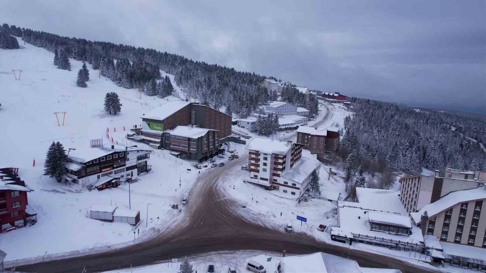 Uludağ’da sezonun ilk karı havadan görüntülendi
