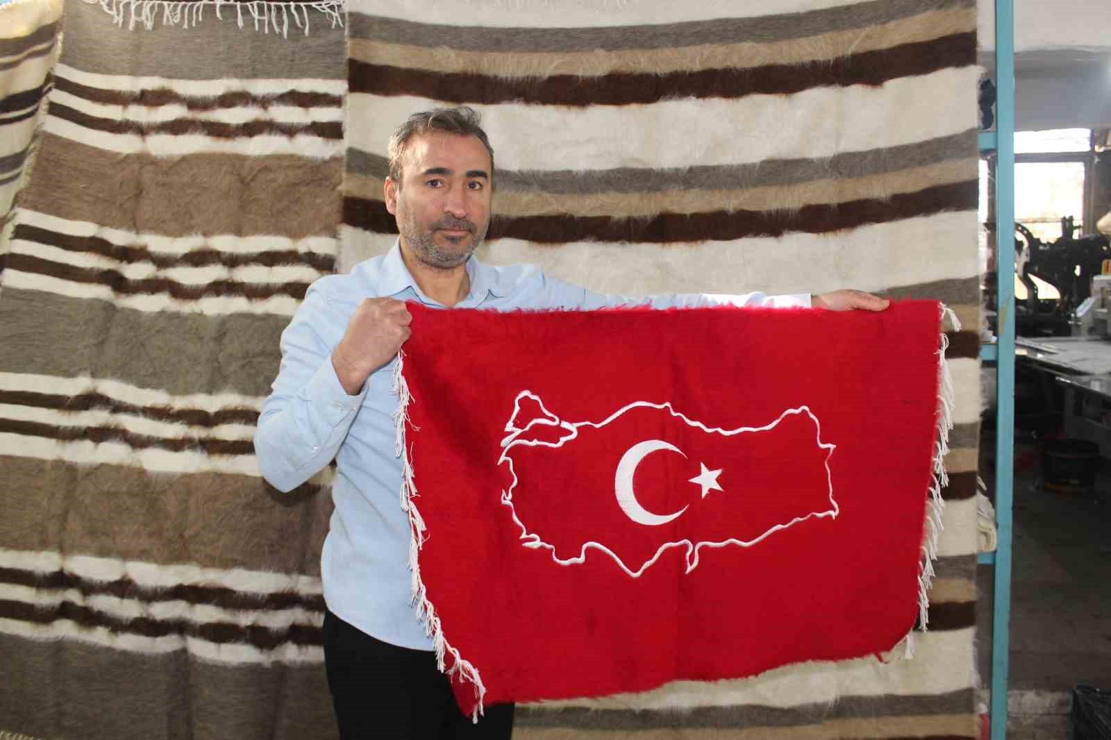 Kış mevsimiyle birlikte Siirt battaniyesine talep arttı
