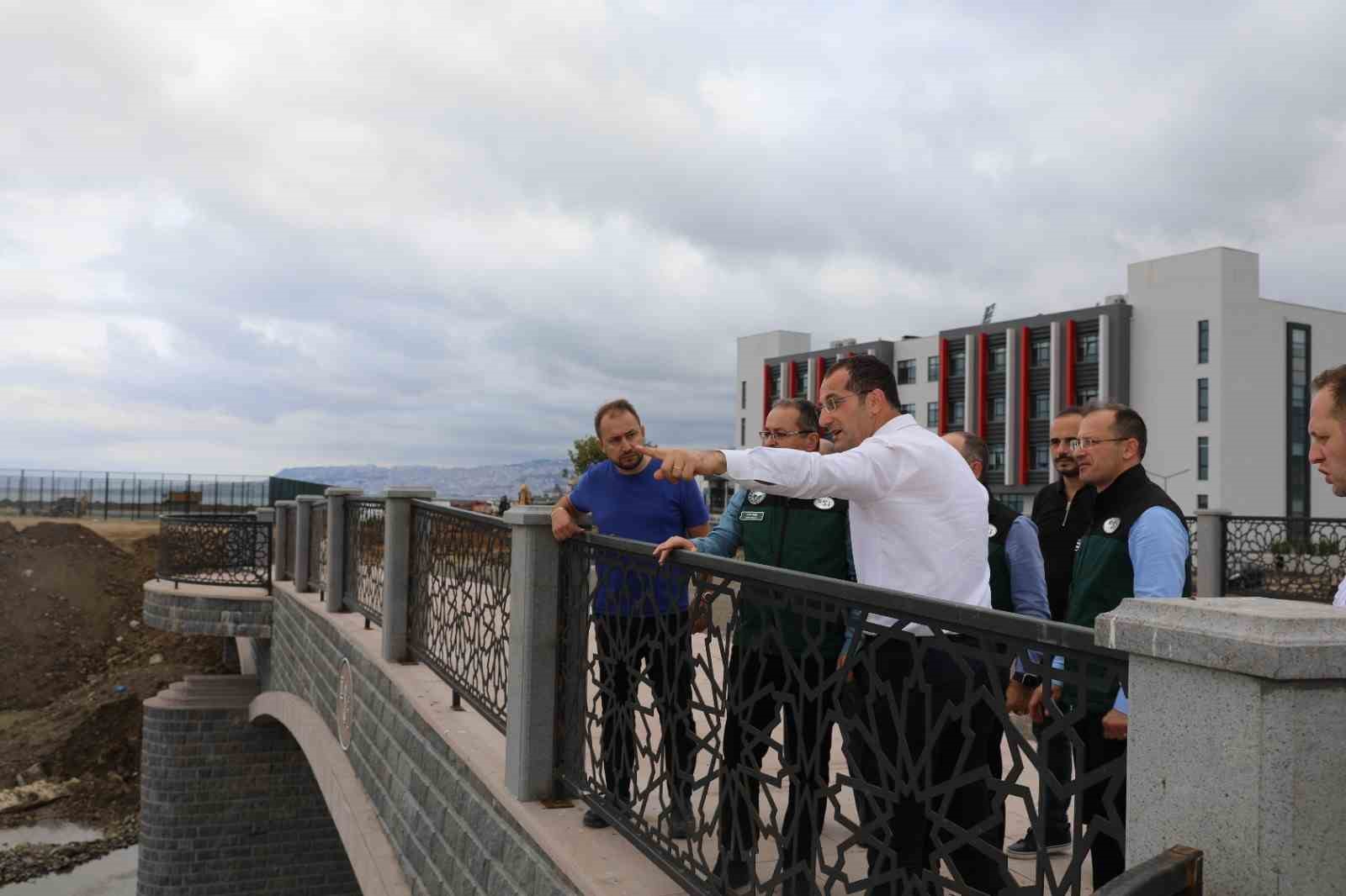 Akçaabat’ta kesintisiz bisiklet ve yürüyüş yolu için çalışmalar sürüyor
