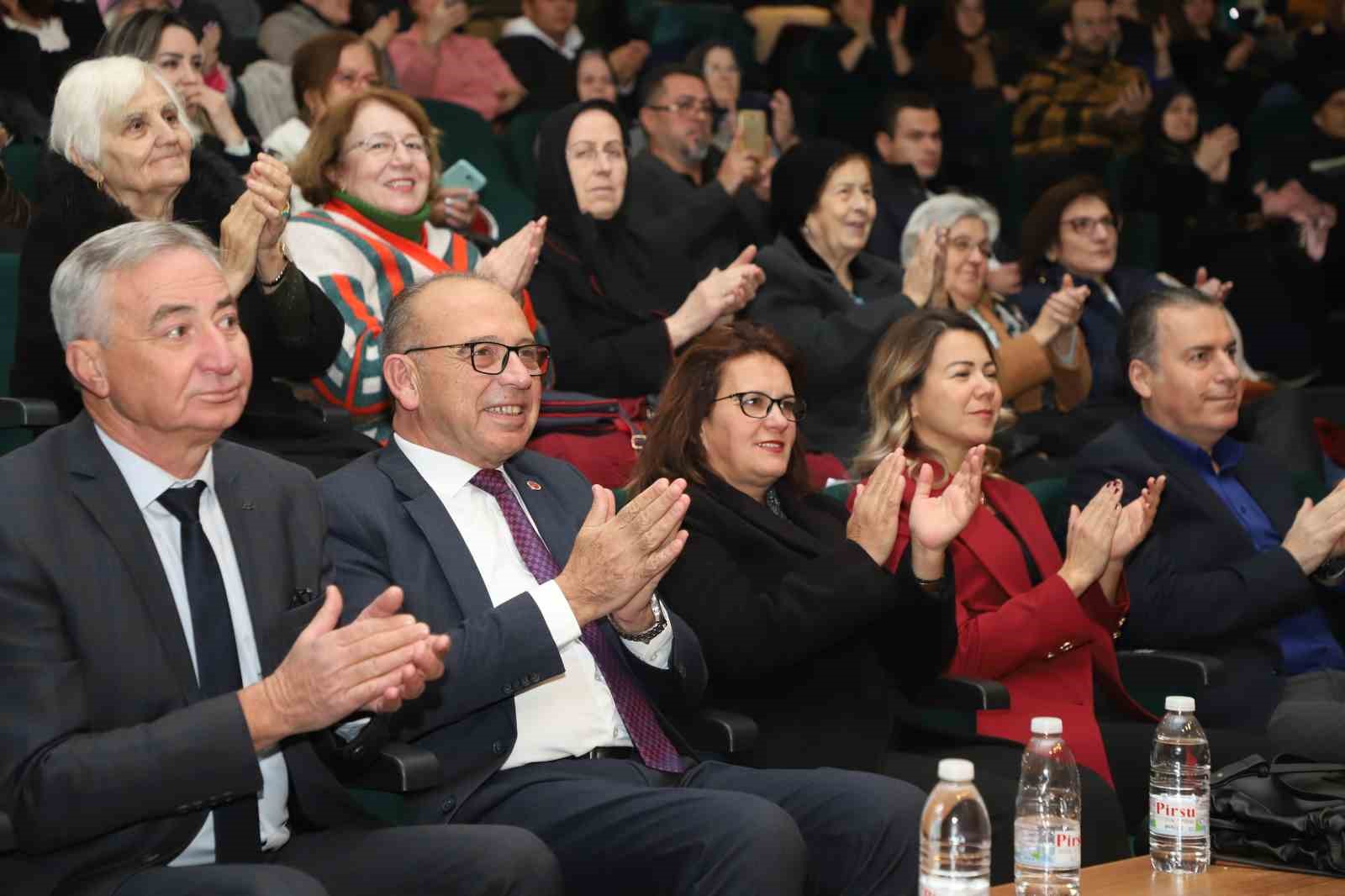 Turgutlu Belediyesinin kış konseri beğeni topladı
