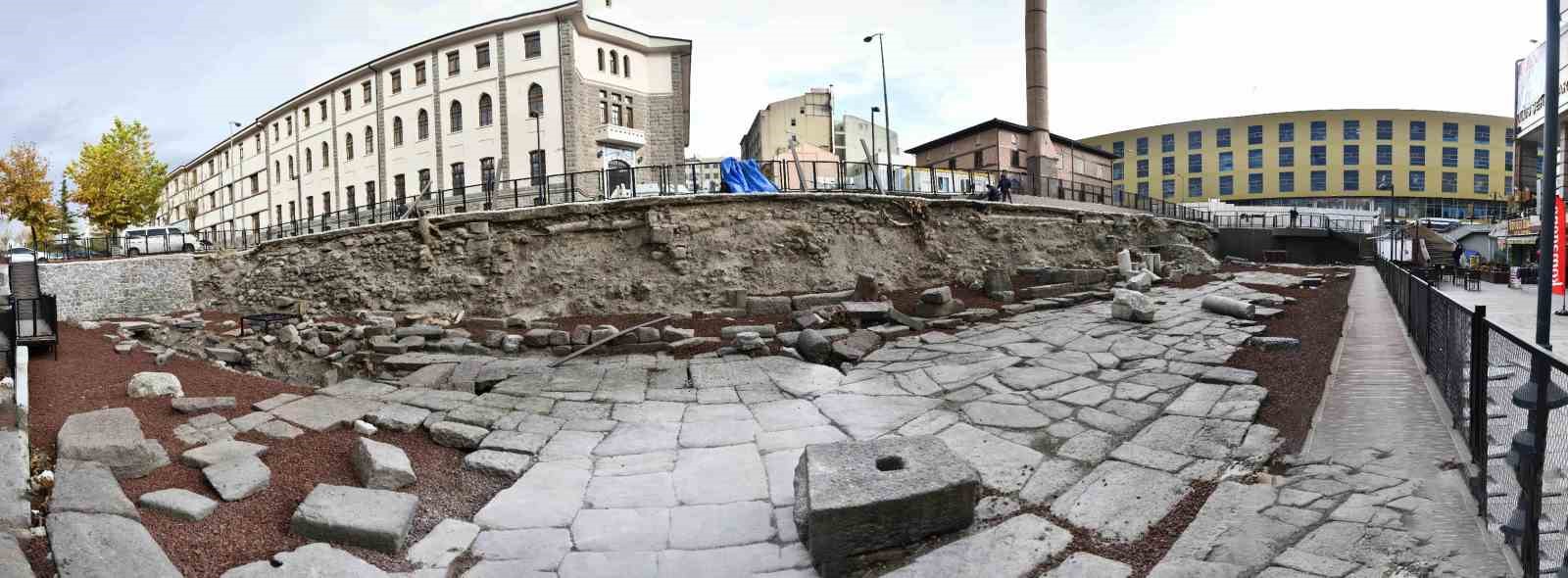 Ankara Büyükşehir Roma Uygarlık Döneminin önemli bir mirasını daha ayağa kaldırıyor
