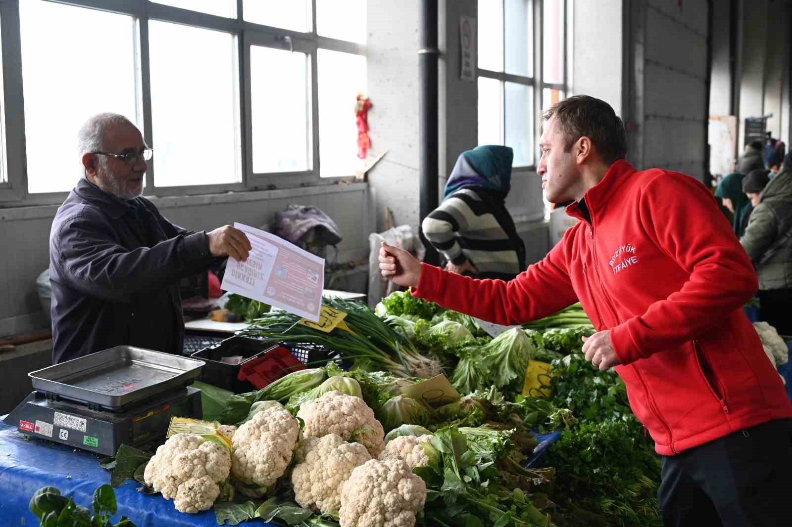 Bozüyük Belediyesi İtfaiyesi vatandaşları karbonmonoksit zehirlenmelerine karşı uyarıyor
