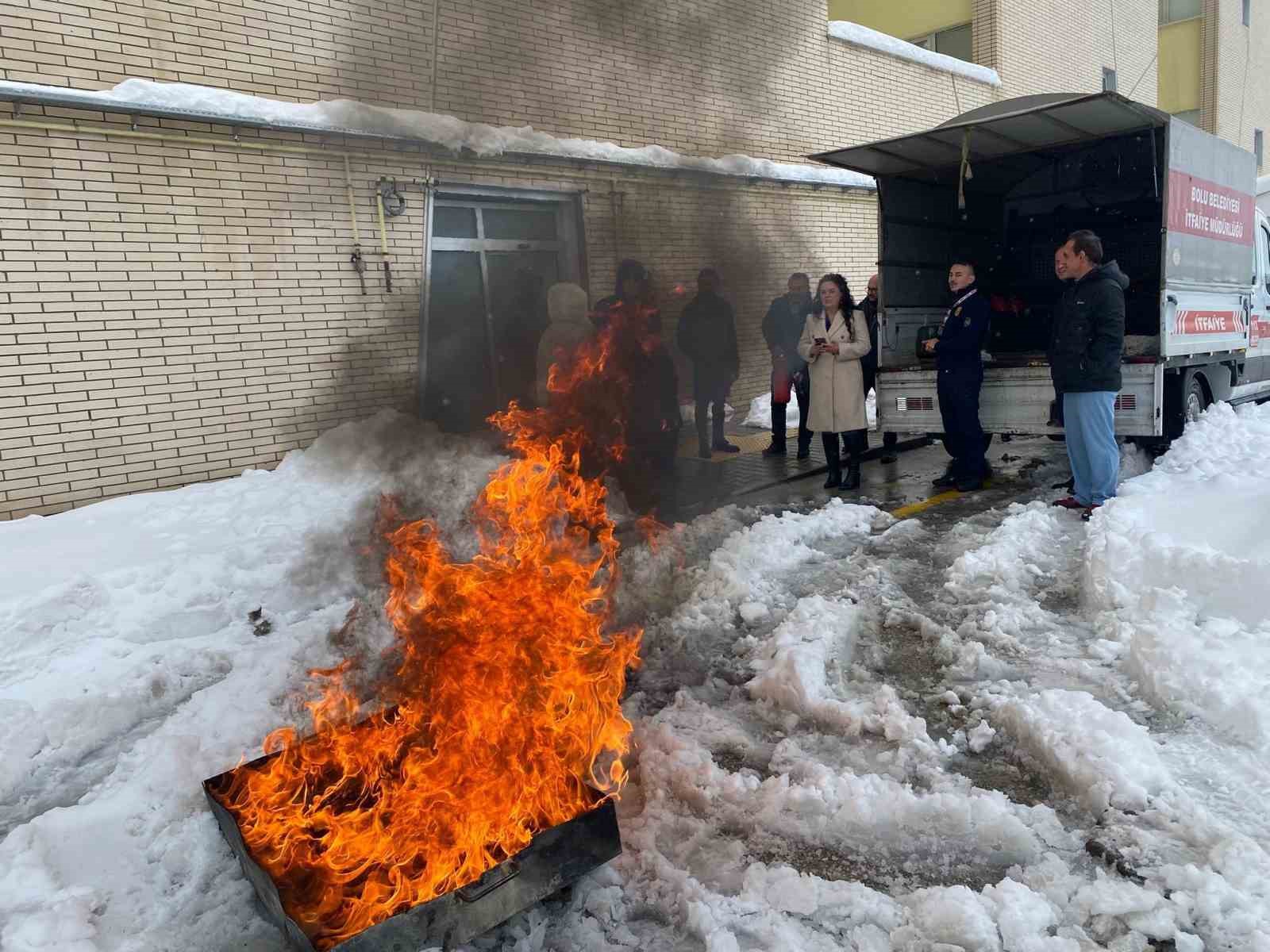 Yangın eğitimleri devam ediyor
