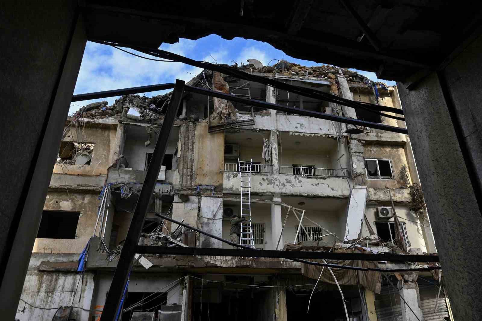 İsrail, Beyrut’a yoğun hava saldırısı düzenledi: 3 kişi hayatını kaybetti, 26 kişi yaralandı
