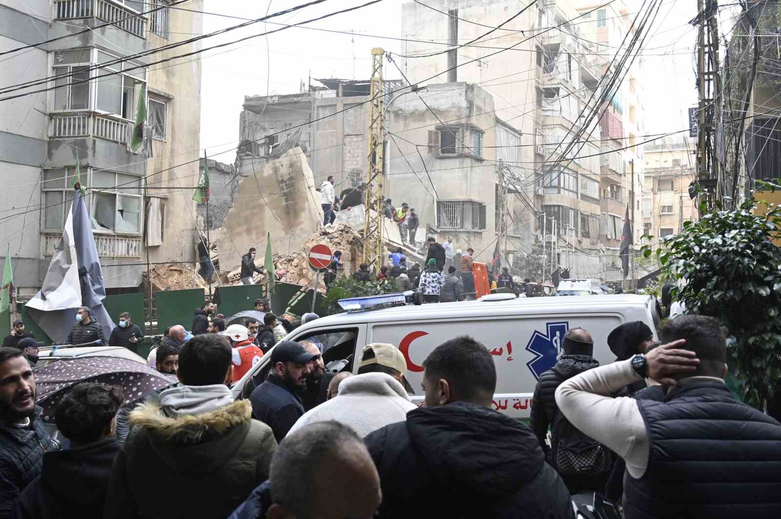 İsrail, Beyrut’a yoğun hava saldırısı düzenledi: 3 kişi hayatını kaybetti, 26 kişi yaralandı
