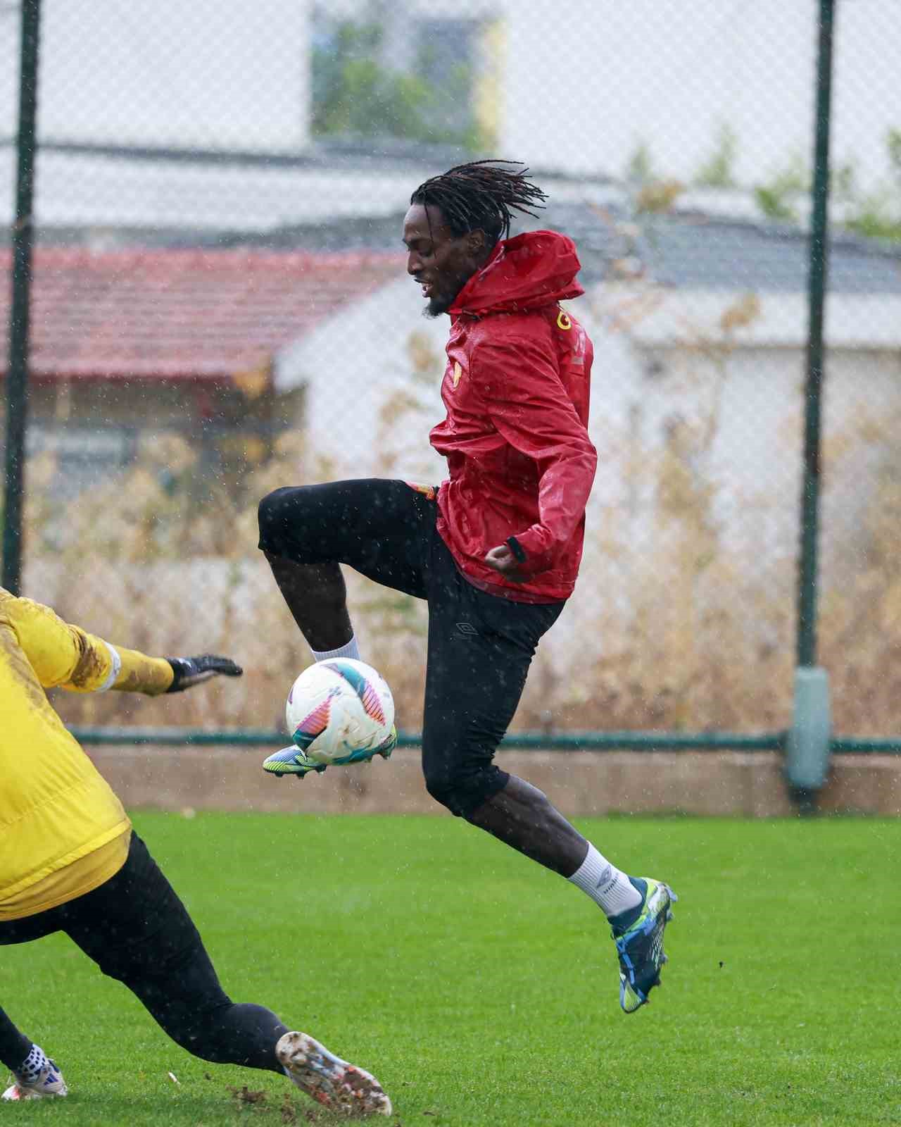 Göztepe’de kritik anların oyuncusu: Datro Fofana
