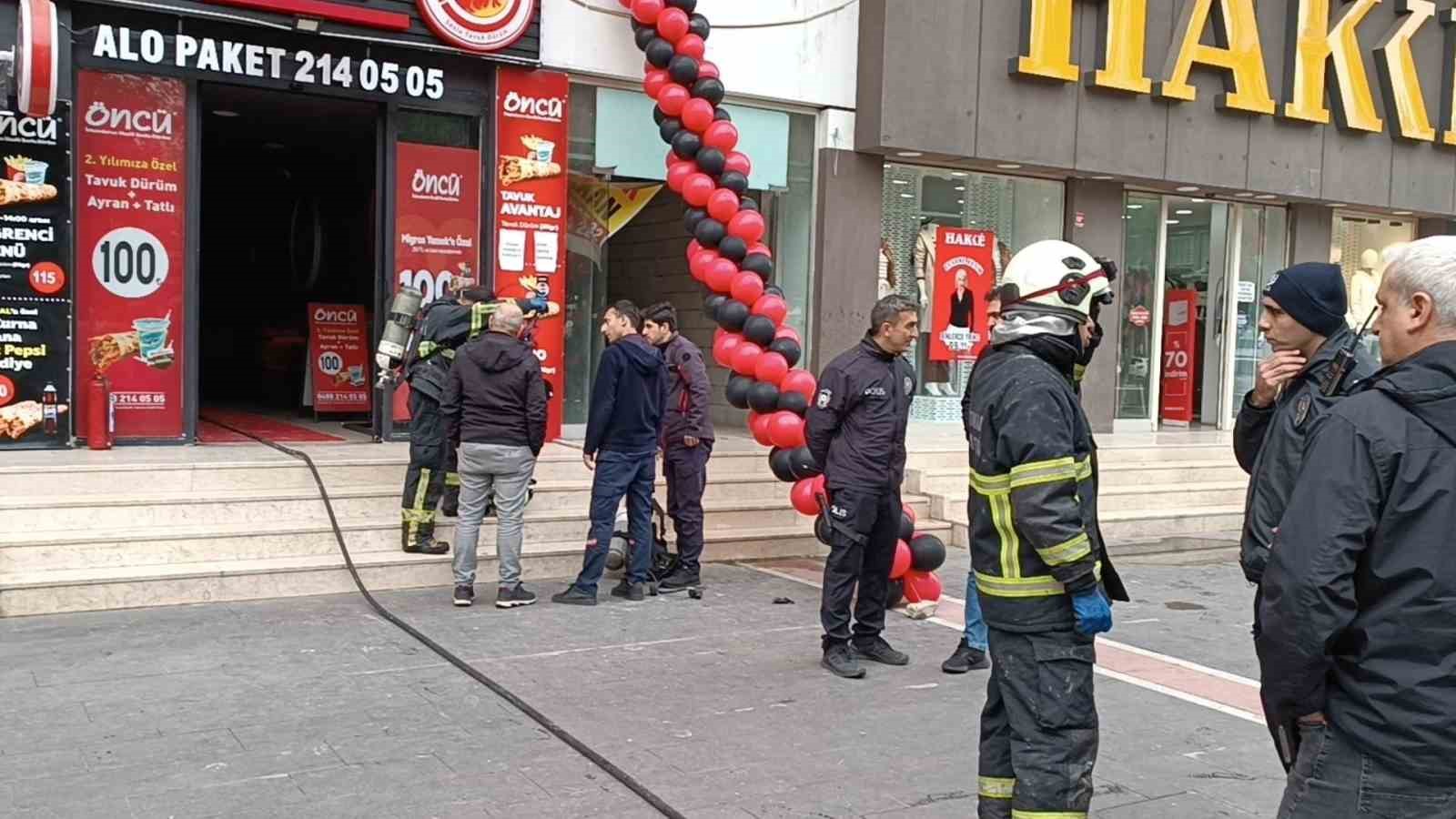 Batman’da döner salonunda yangın
