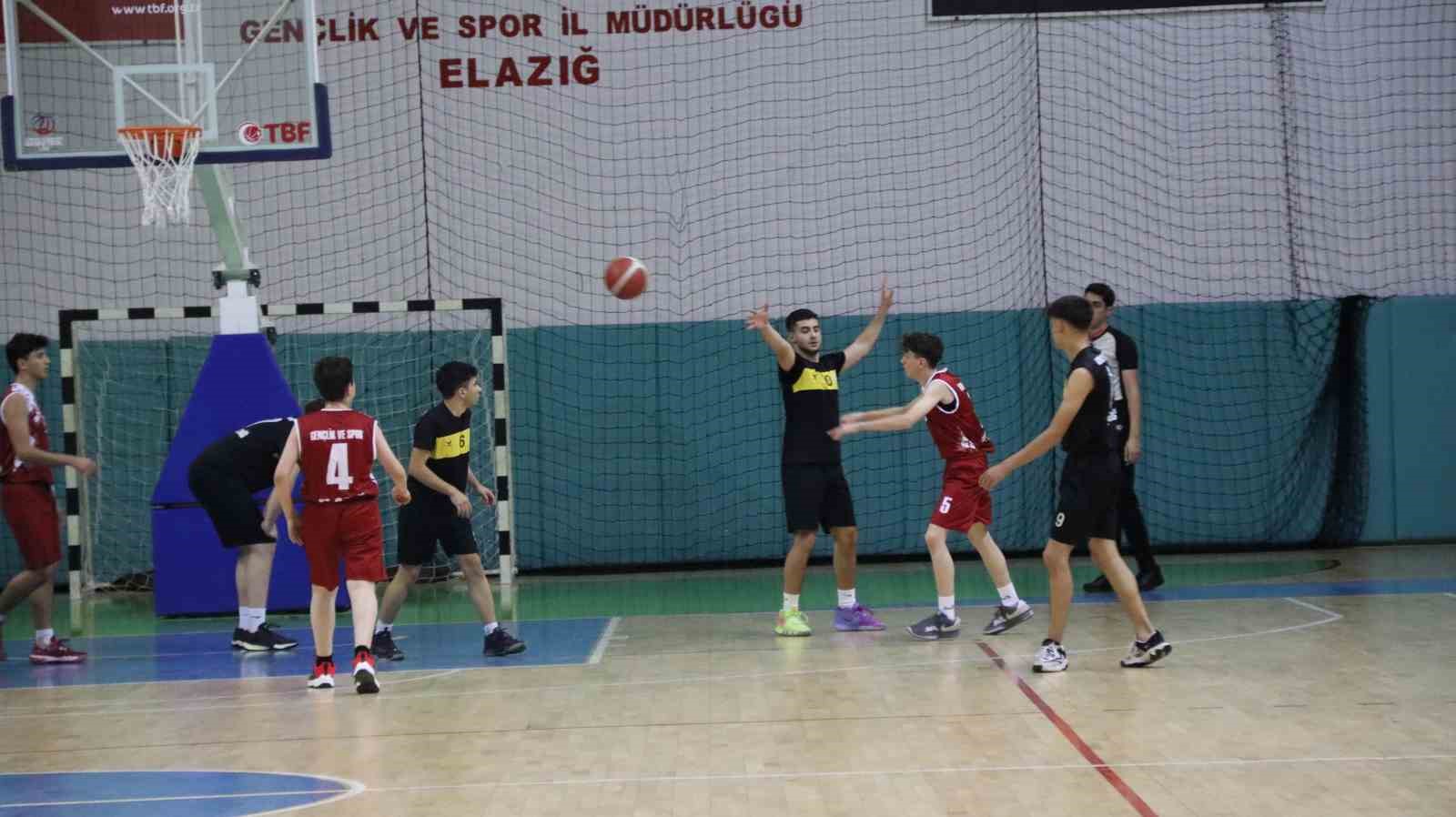 Elazığ’da U18 basketbol yerel lig mücadelesi sona erdi
