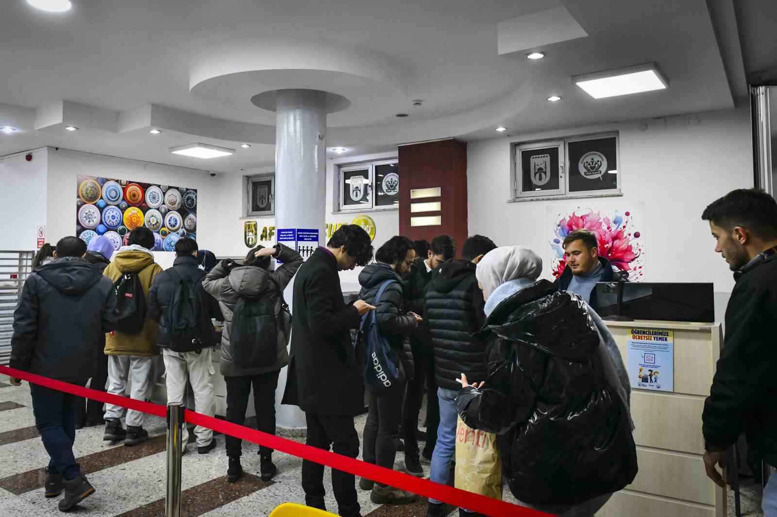 Ankara Büyükşehir Belediyesi’nden öğrencilere sıcak yemek desteği
