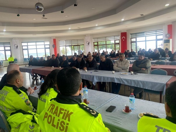 Zonguldak İl Emniyet Müdürlüğü’nden kış lastiği uyarısı
