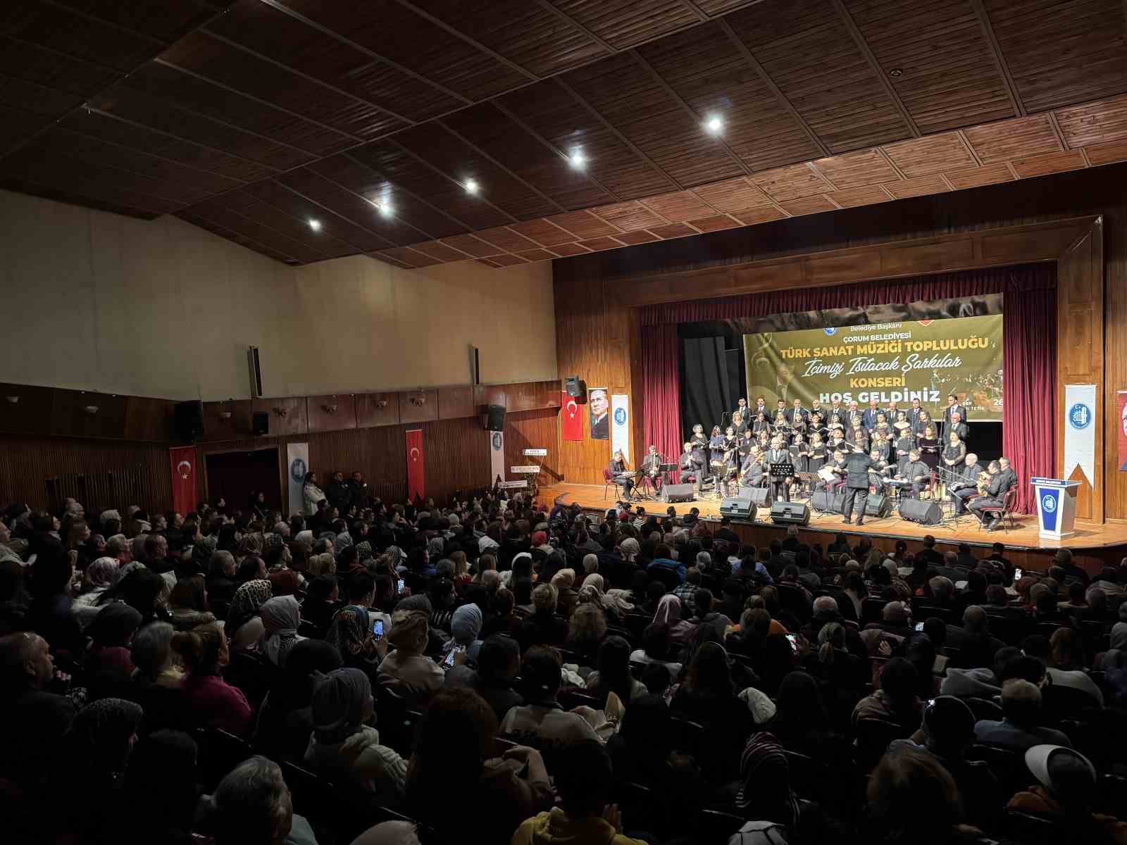 Çorum Belediyesi’nin korosu mest etti
