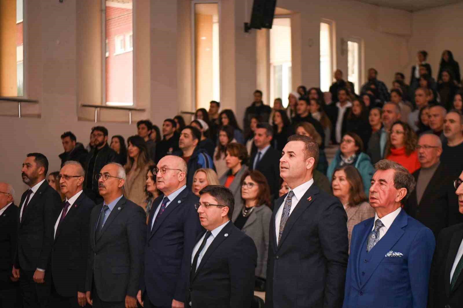 Başkan Akın, “Oyun oynayan değil, oyun kodlayan bir gençlik yetişecek”
