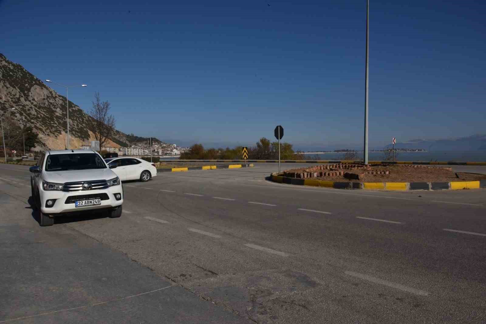 Eğirdir’de trafik akışı ve güvenliği için yeni düzenlemeler geliyor
