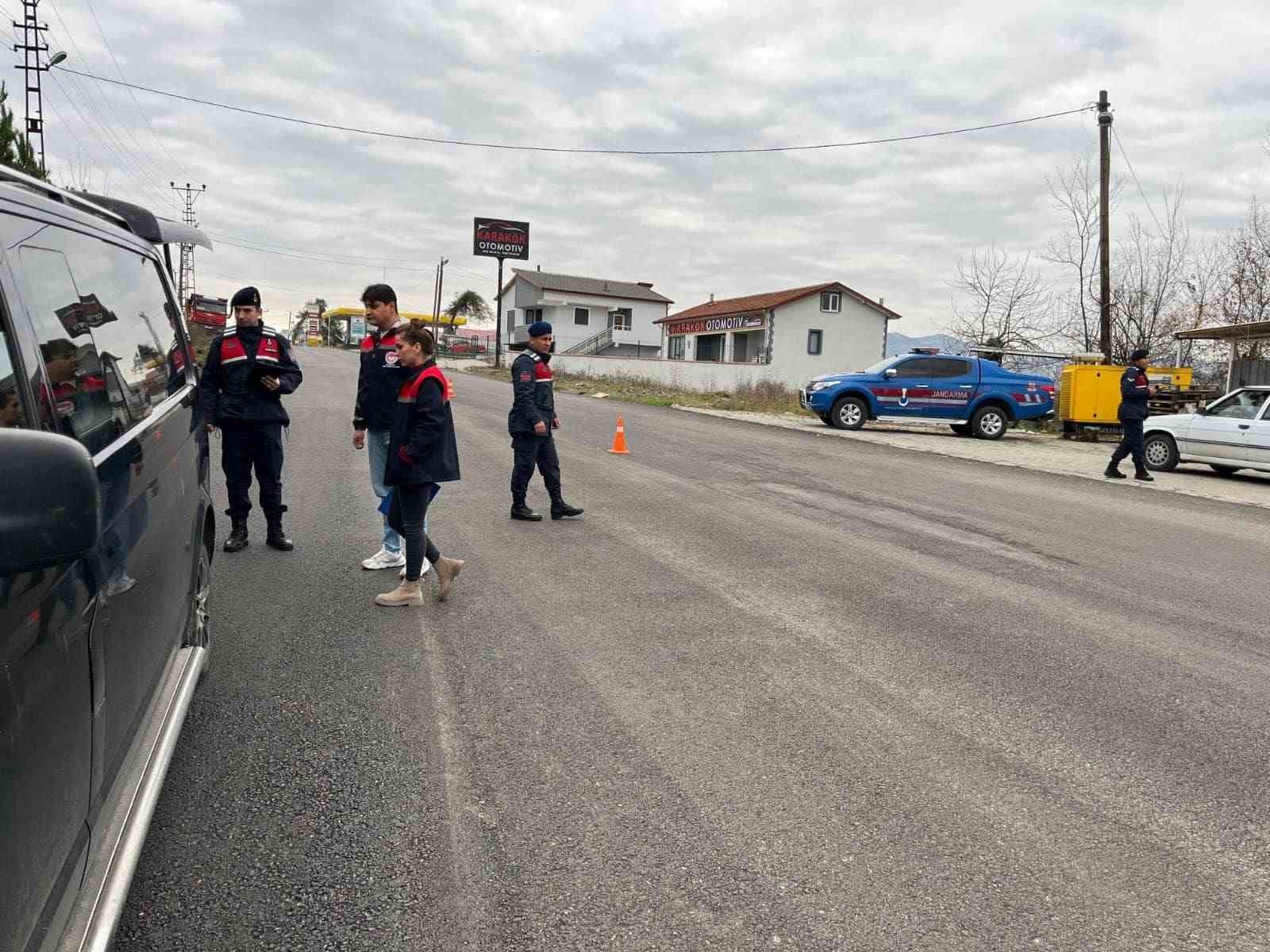 Çaycuma’da kanatlı hayvan satışına yönelik denetimler sıklaştırıldı
