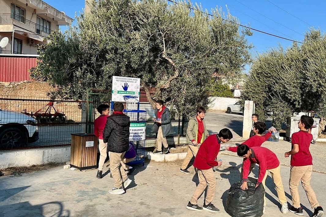 Germencik’te çocuklar eğlenerek çevreyi korumayı öğreniyor
