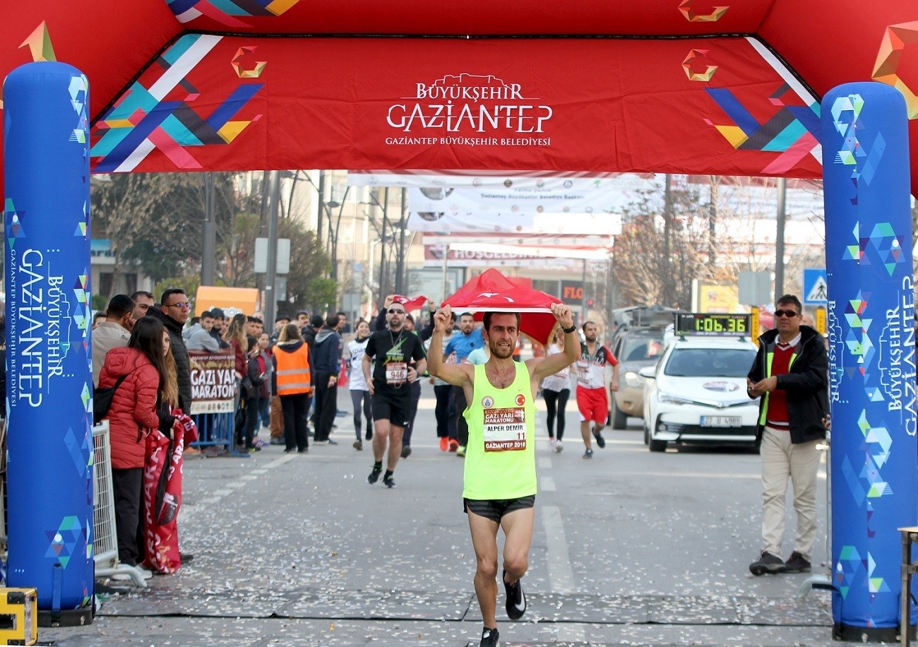 Gazi Yarı Maratonu başlıyor
