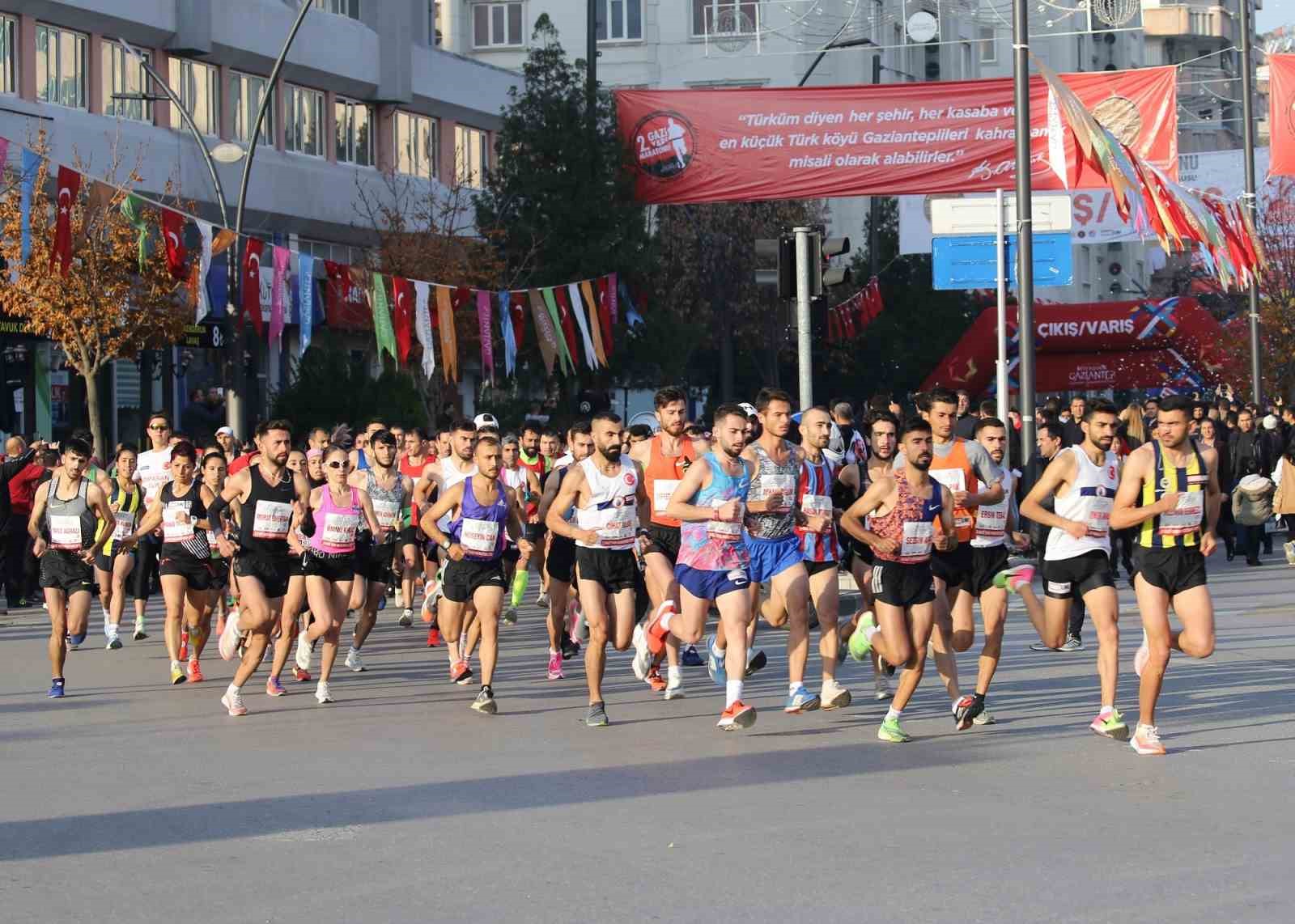 Gazi Yarı Maratonu başlıyor
