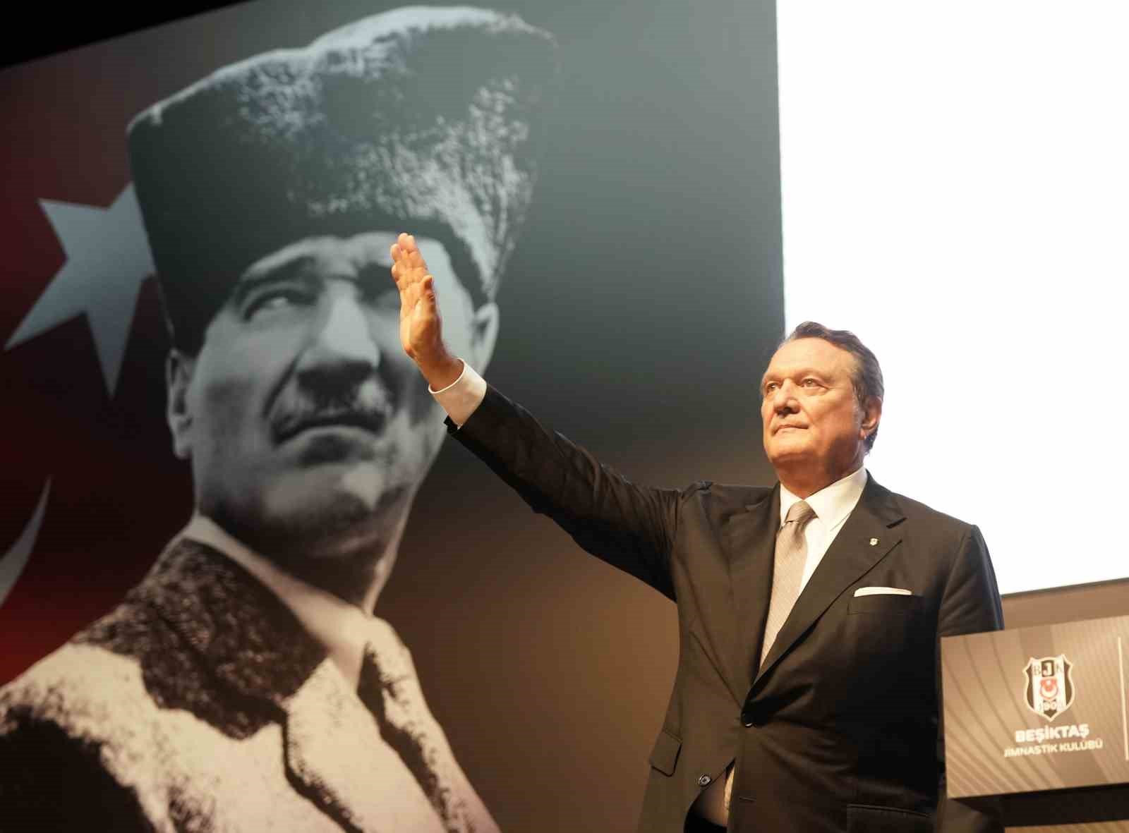 Hasan Arat, Beşiktaş Kulübü başkanlığından istifa etti
