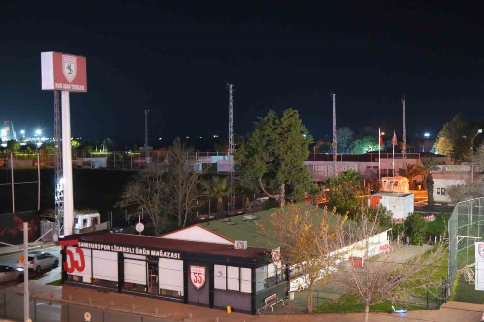 Samsunspor tesislerinde yangın paniği
