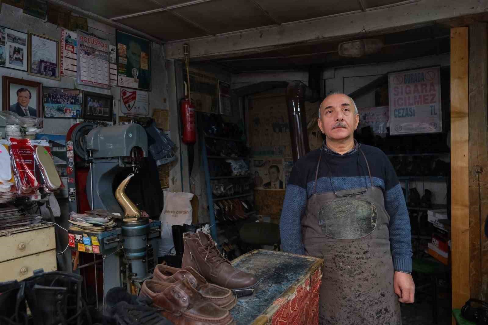 Yarım asırdır aynı dükkanda hizmet veriyor
