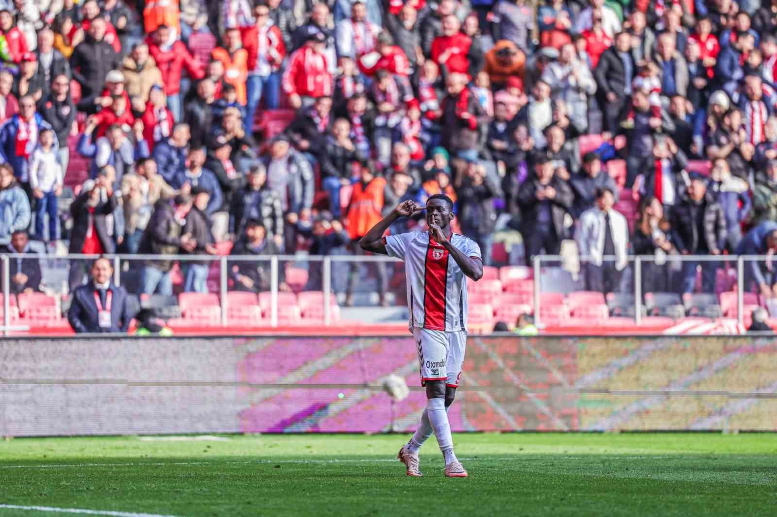 Trendyol Süper Lig: Samsunspor: 4 - Bodrum FK: 0 (Maç sonucu)
