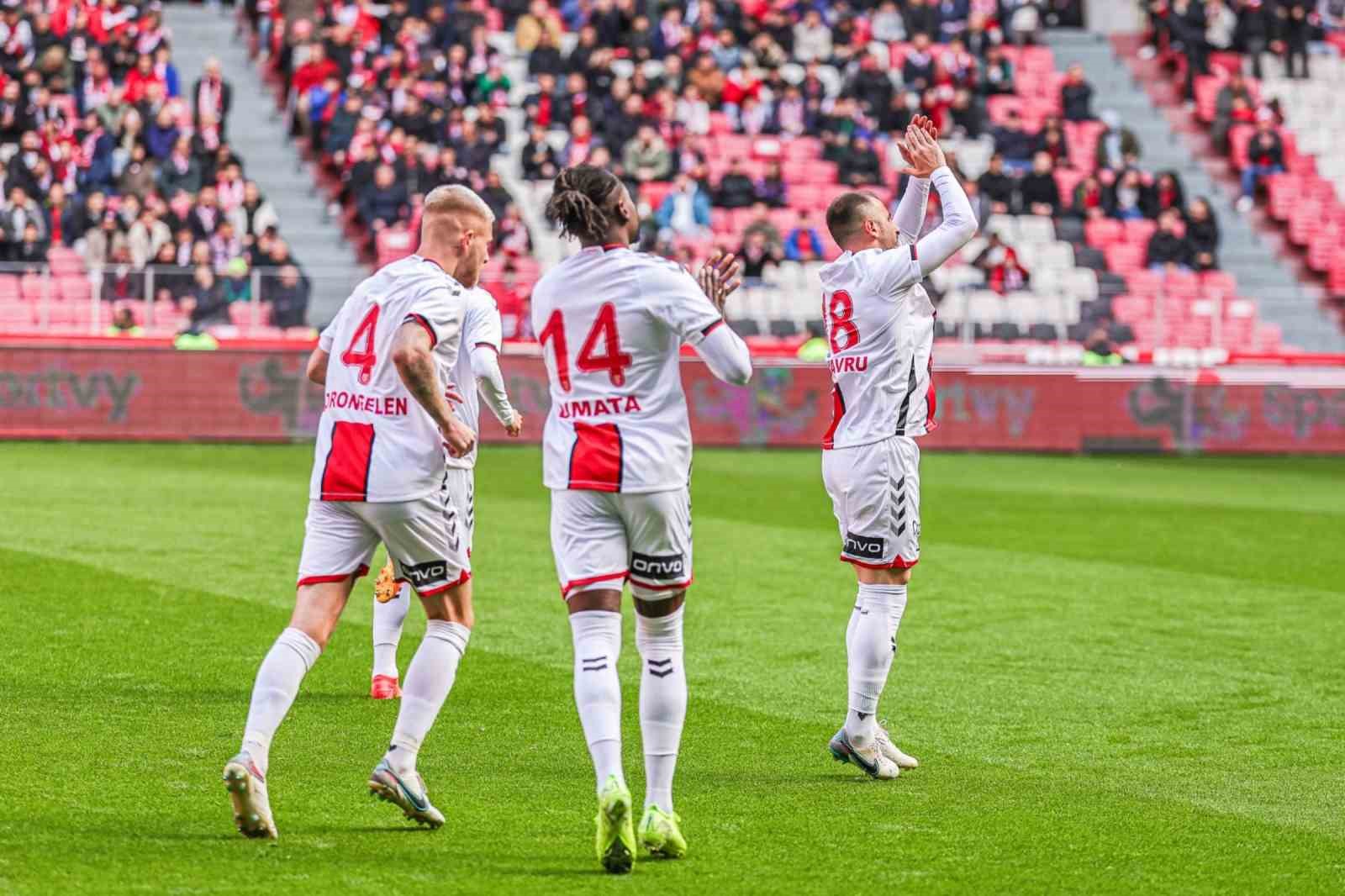 Trendyol Süper Lig: Samsunspor: 4 - Bodrum FK: 0 (Maç sonucu)
