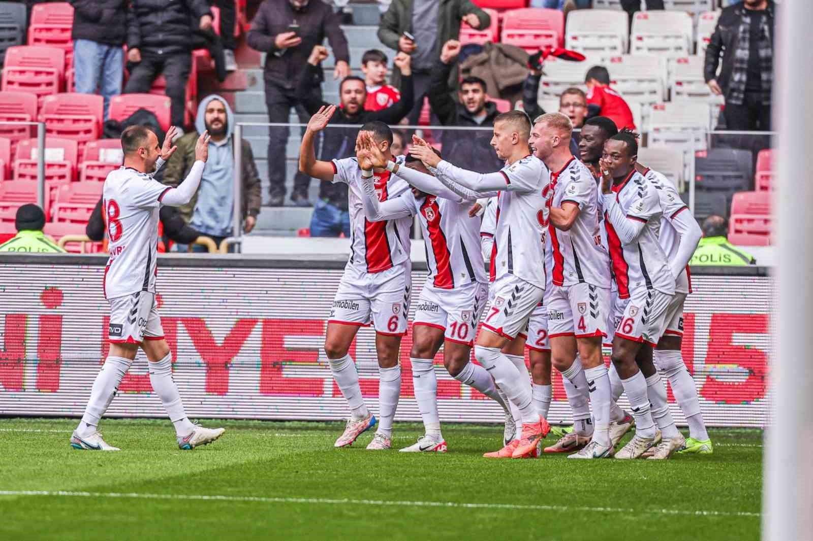 Trendyol Süper Lig: Samsunspor: 4 - Bodrum FK: 0 (Maç sonucu)
