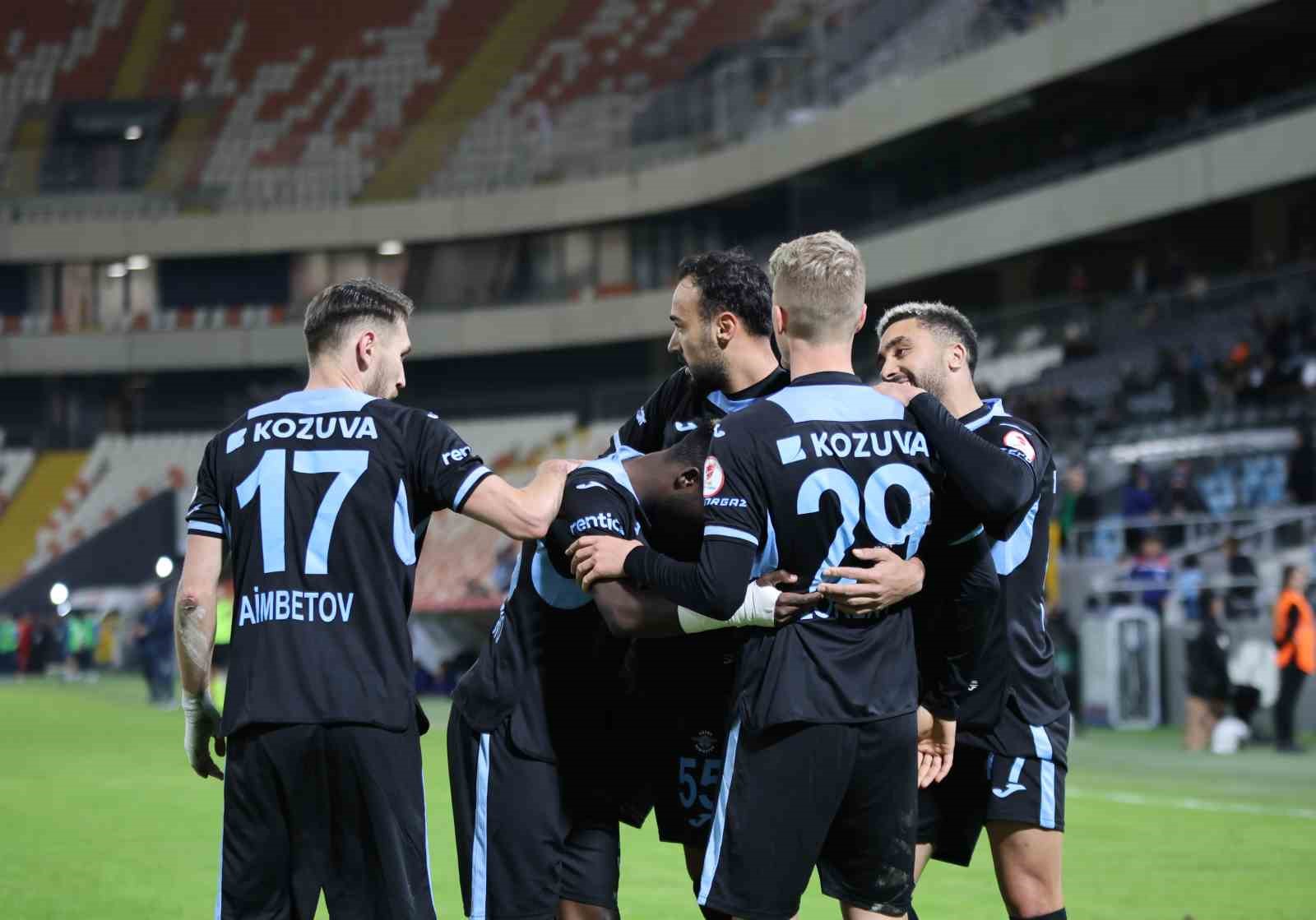 Ziraat Türkiye Kupası: Adana Demirspor: 4 - Sebat Gençlikspor: 3
