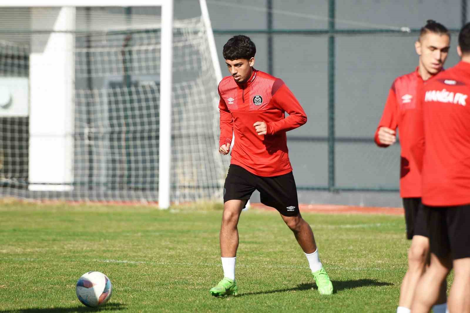 Manisa FK’da Ankaragücü hazırlıkları devam ediyor
