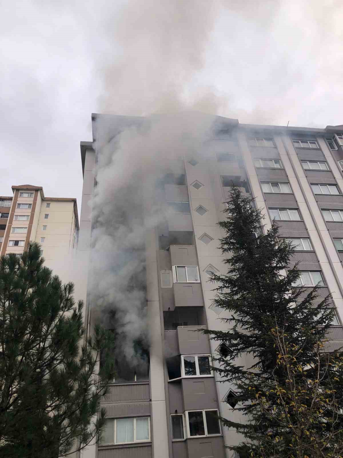 Çorlu’da yangın faciası: 1 ağır yaralı, 4 kişi dumandan etkilendi
