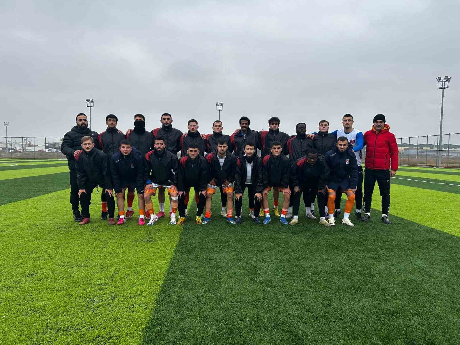 BŞEÜ Futbol takımı 2’nci oldu
