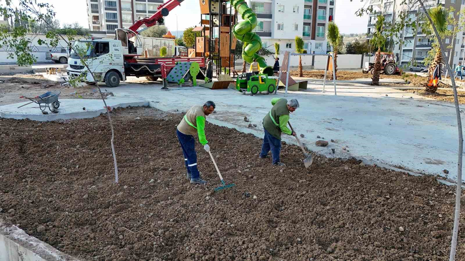 Tarsus Belediyesi, atıl alanı modern parka dönüştürüyor
