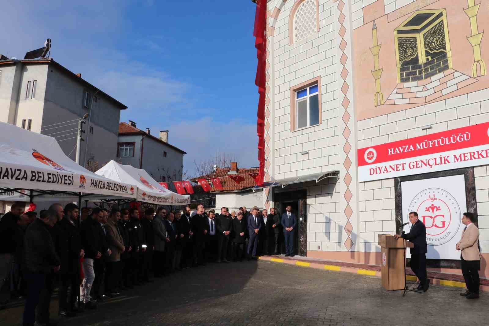 Havza’da Diyanet Gençlik Merkezi hizmete açıldı
