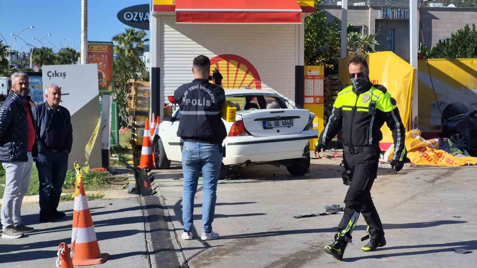 Bodrum’da feci kaza: 1 ölü, 2 yaralı
