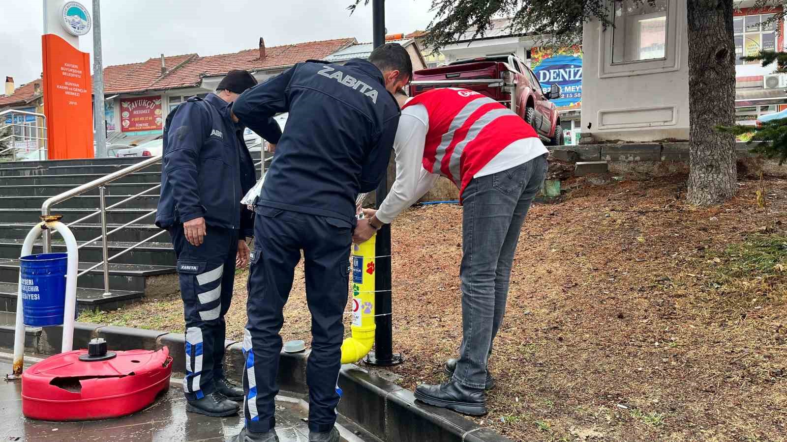 Kış günlerinde Bünyan’da sokak hayvanlarına umut eli
