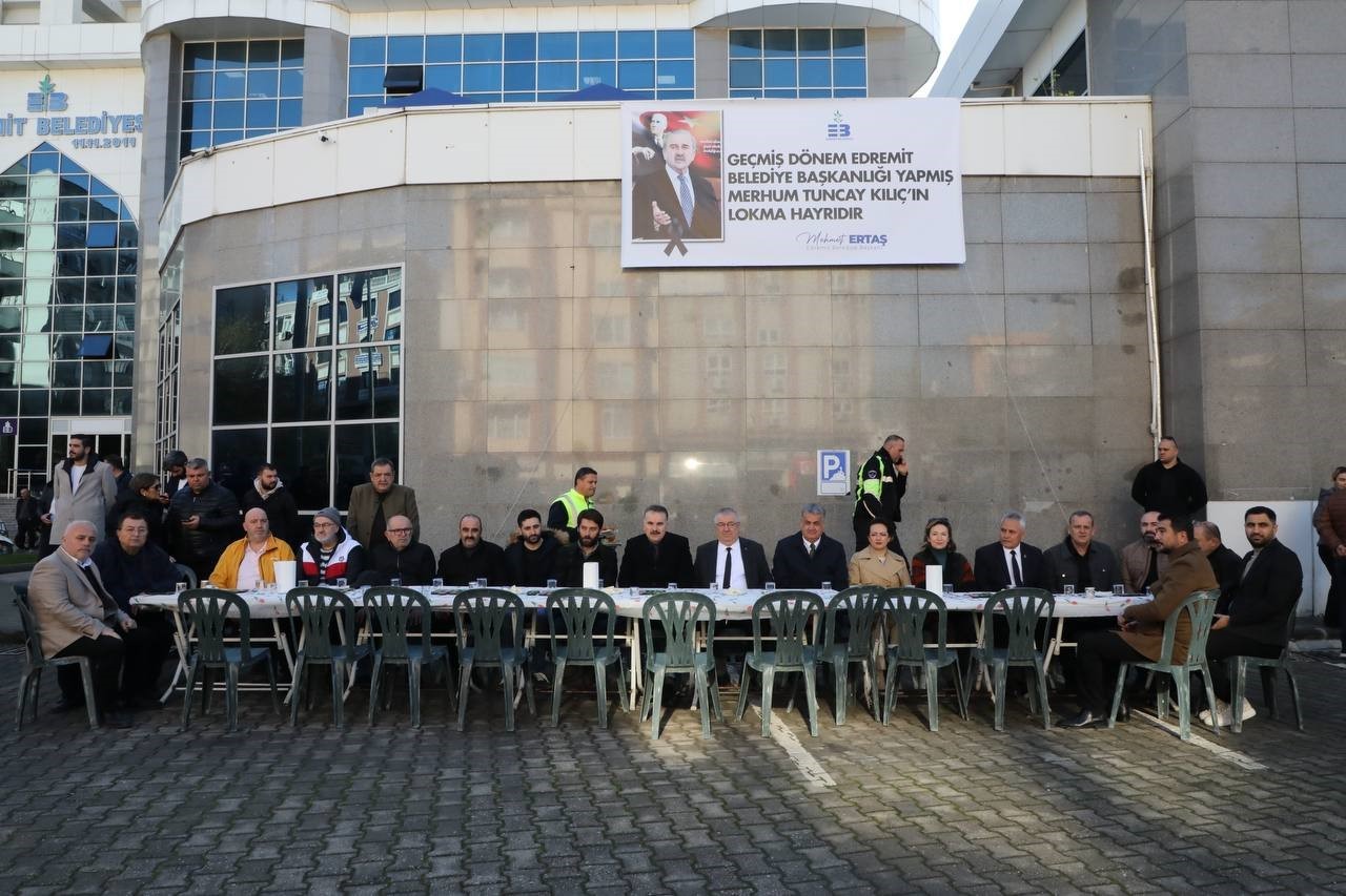 Başkan Mehmet Ertaş, Tuncay Kılıç anısına lokma hayrı düzenledi
