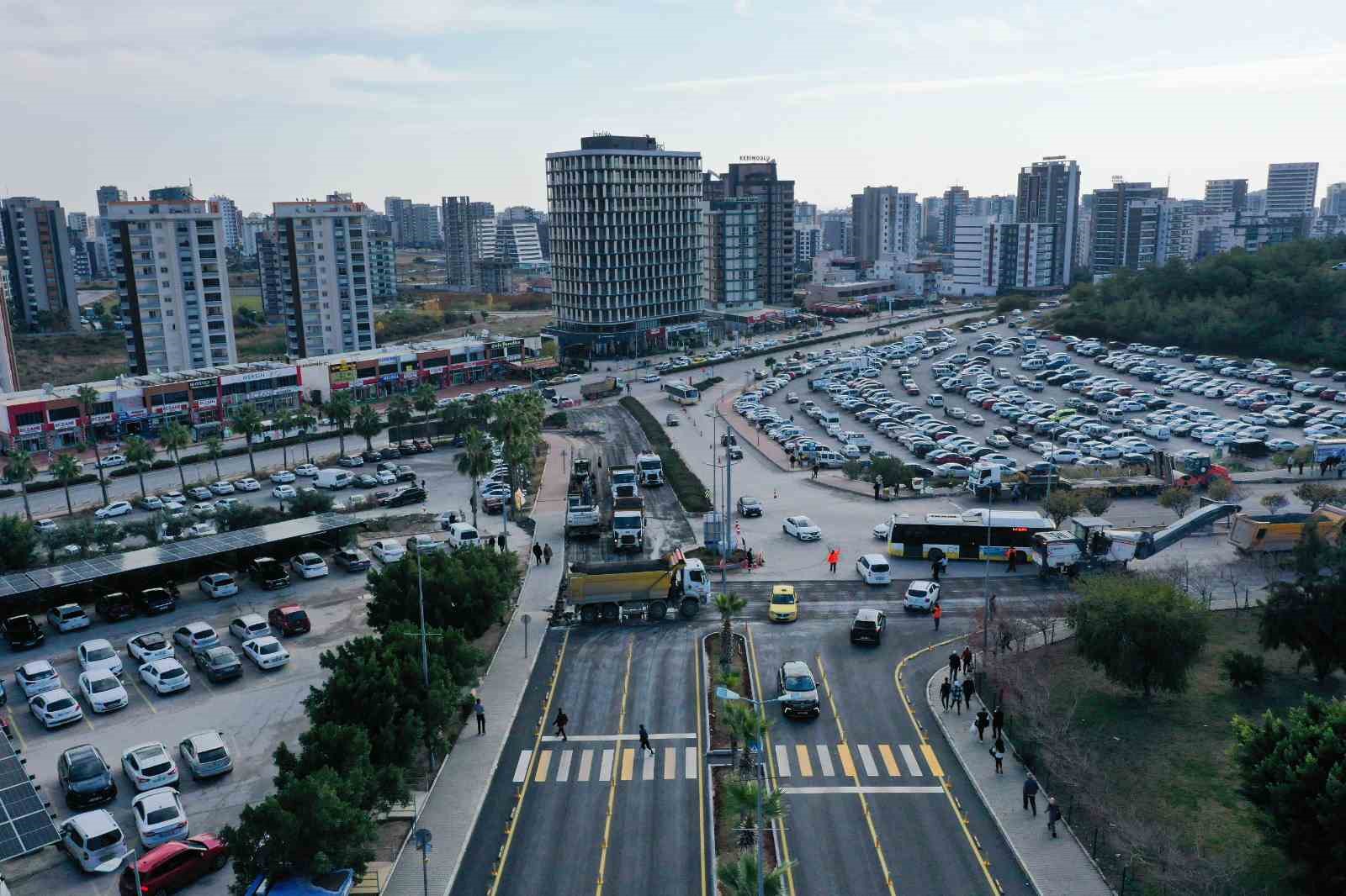 MEÜ Tıp Fakültesi Hastanesi’nin giriş yolu yenilendi
