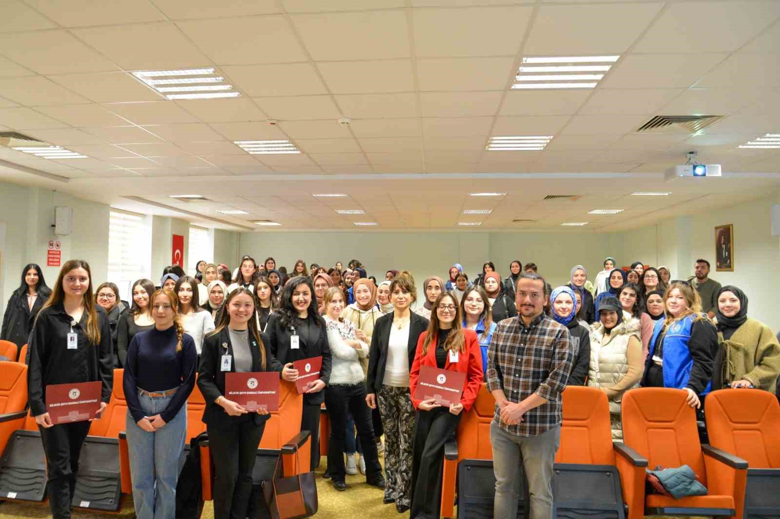 Bilecik’te  “LÖSEV Fayda Projesi Farkındalık” semineri düzenlendi
