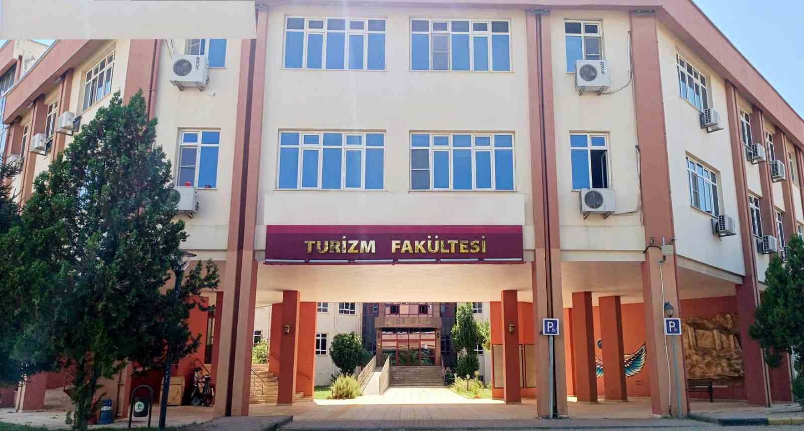 Gaziantep Üniversitesi turizm eğitiminde reformlara öncülük ediyor
