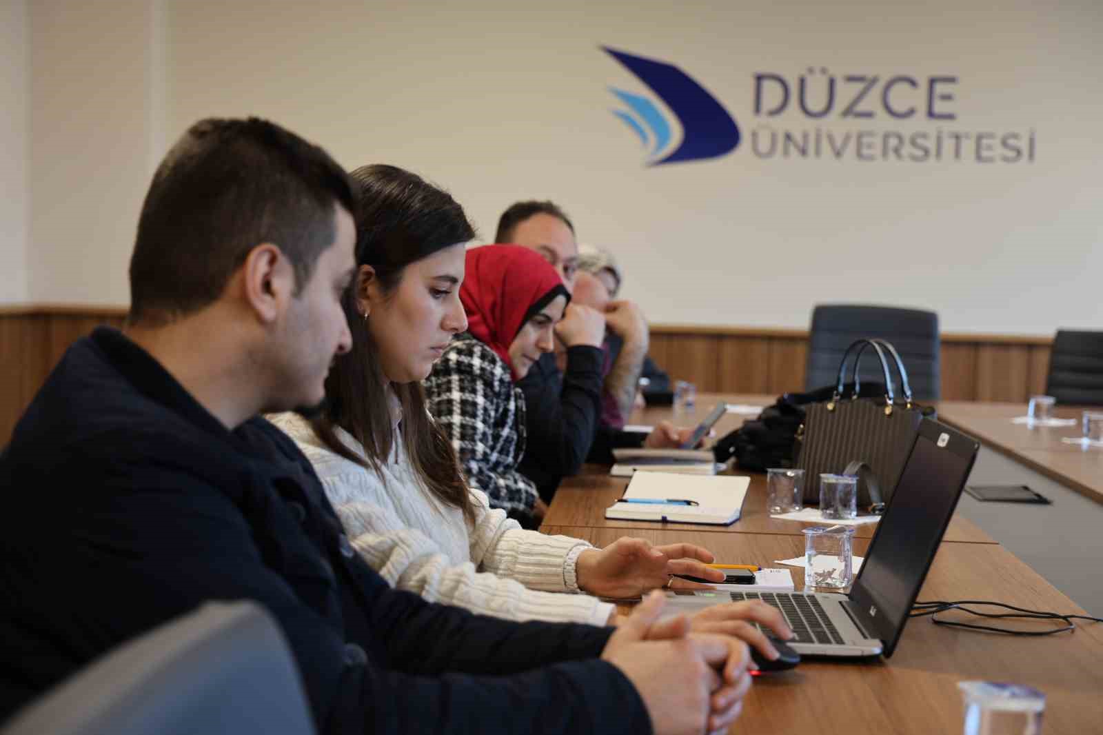 Düzce Üniversitesi’nden proje yazma atölyesi
