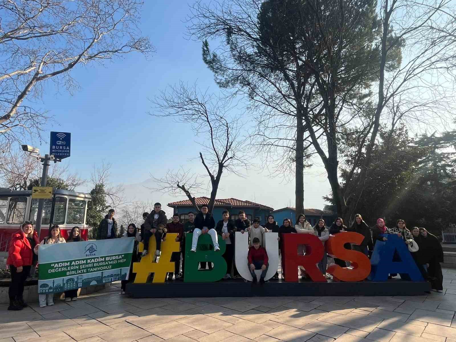 ’Adım adım, kadim Bursa’ gezileri başladı
