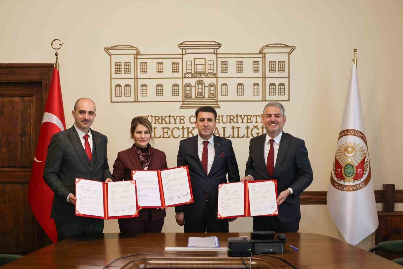 Gölpazarı için önemli imzalar atıldı
