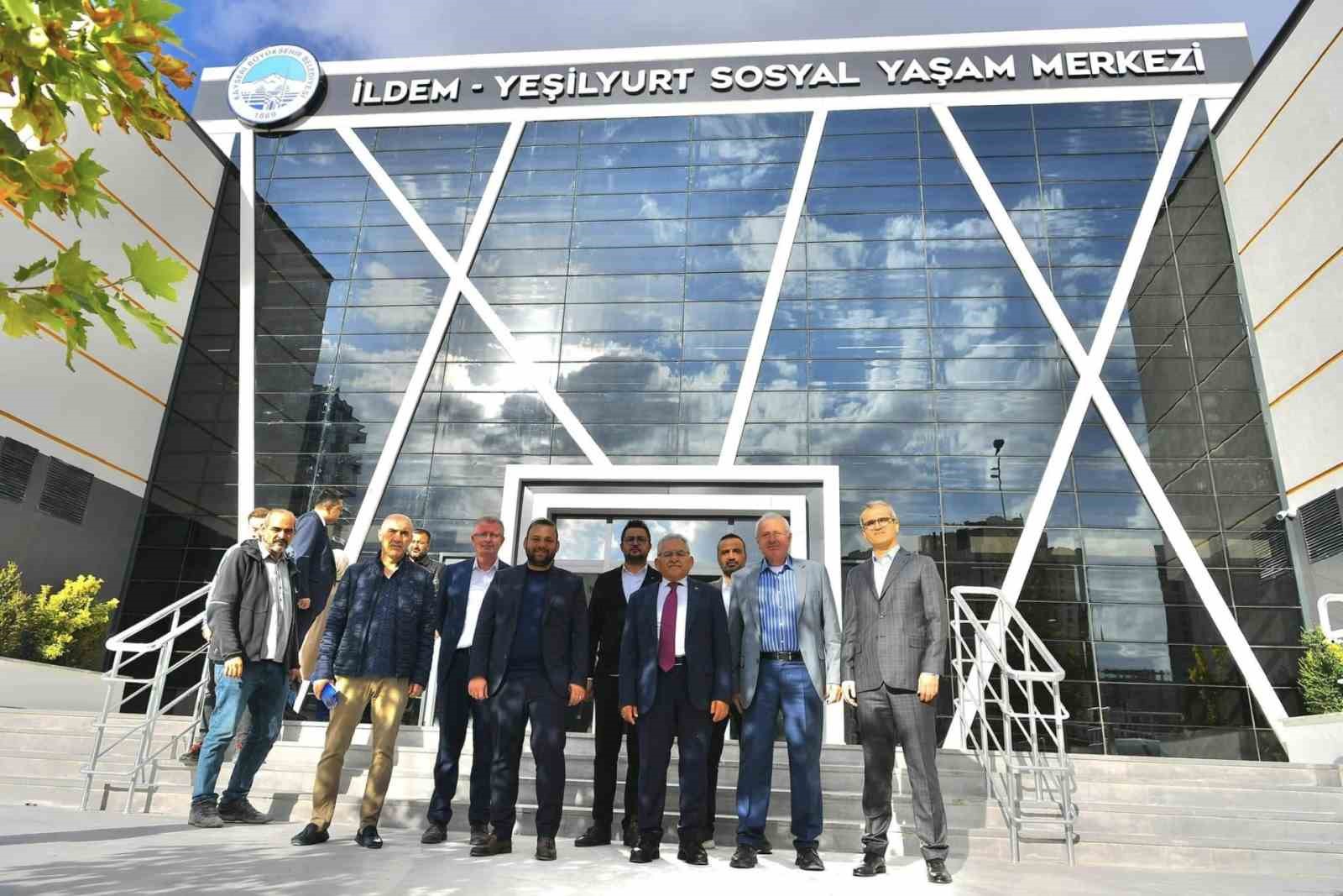 İldem - Yeşilyurt Sosyal Yaşam Merkezi kapılarını açtı
