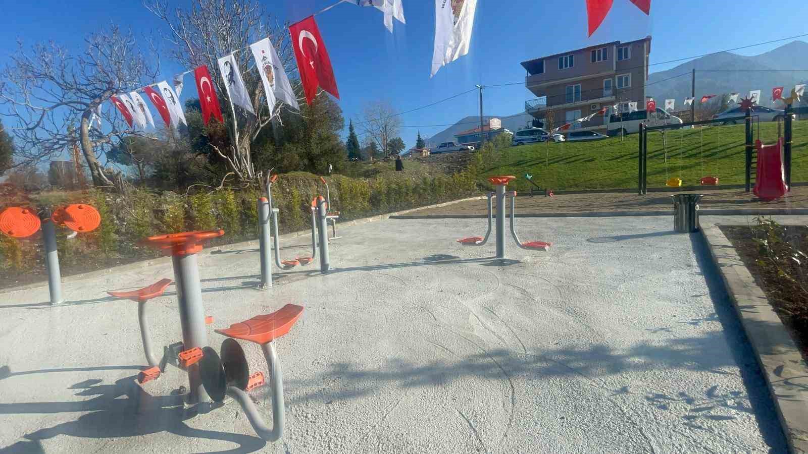 Başkan Kepenek, Honaz’a yeni bir park daha kazandırdı
