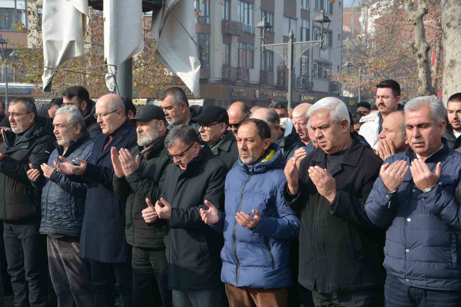 Mahmut İnan Hoca son yolculuğuna uğurlandı
