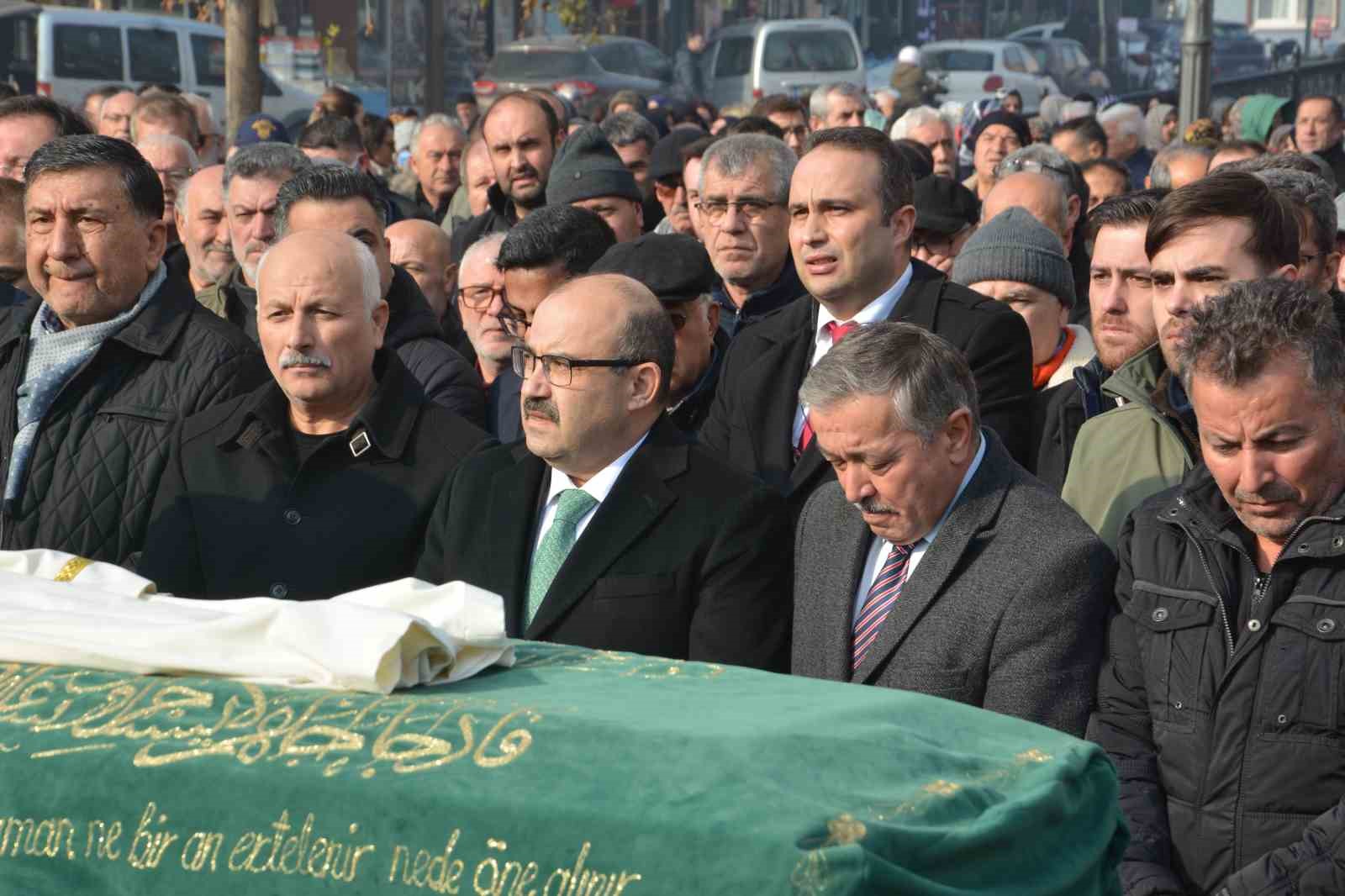 Mahmut İnan Hoca son yolculuğuna uğurlandı
