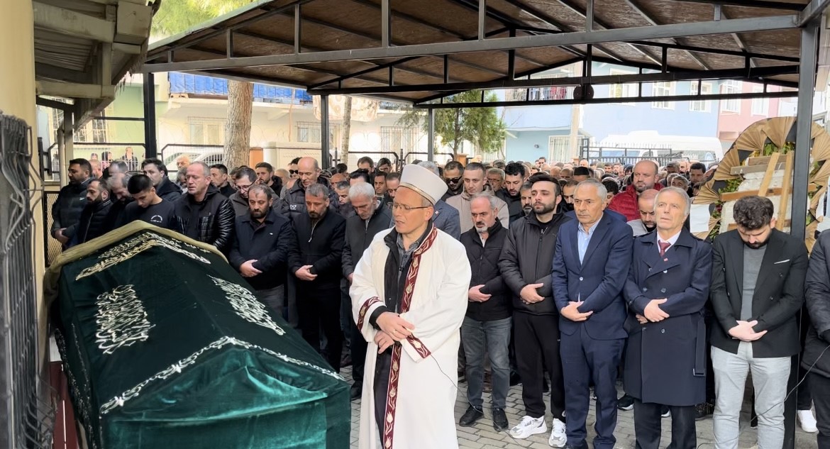 Sosyal medya fenomeninin estetik için gittiği hastaneden sağ çıkamadı
