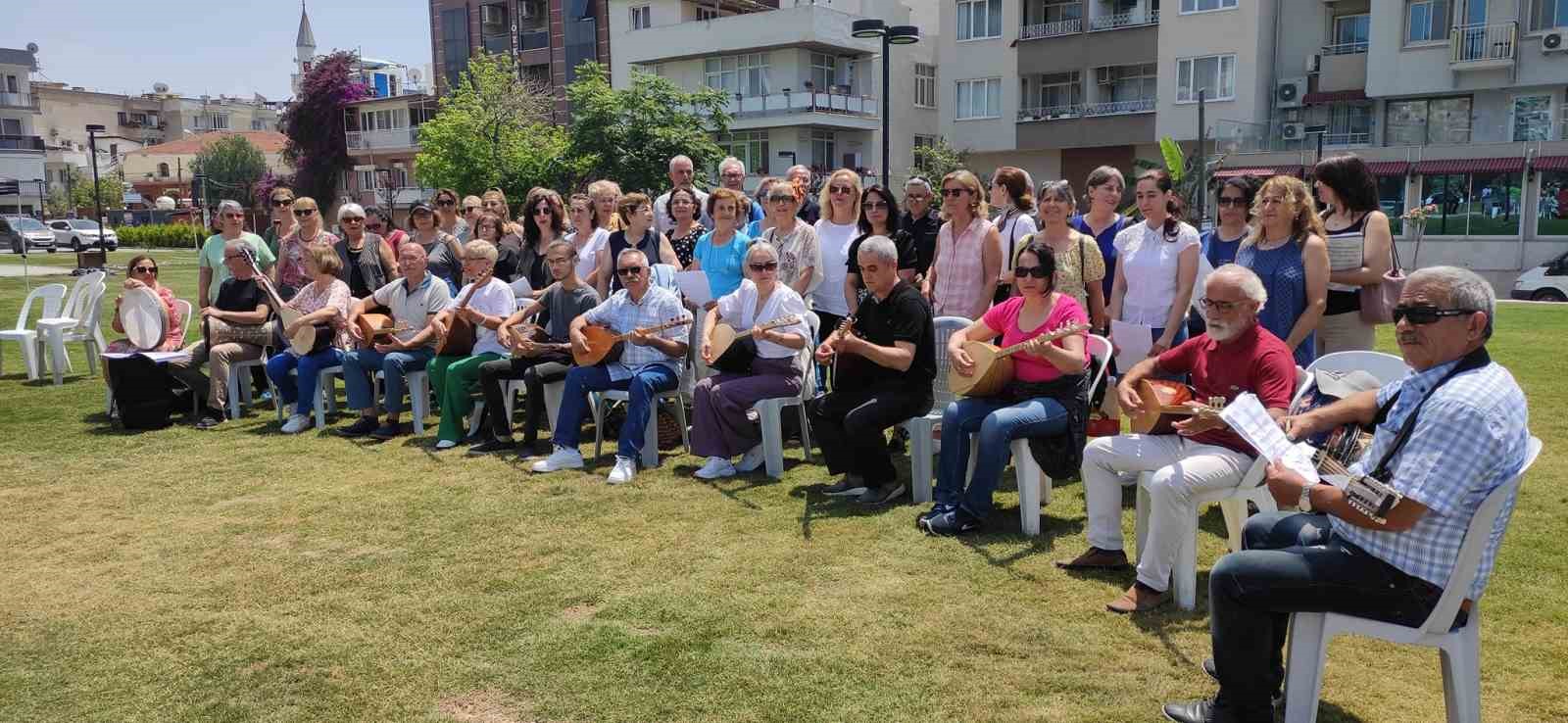 Başkan Çerçioğlu’nun başlattığı güz dönemi etkinlikleri Kuşadası’nda devam ediyor
